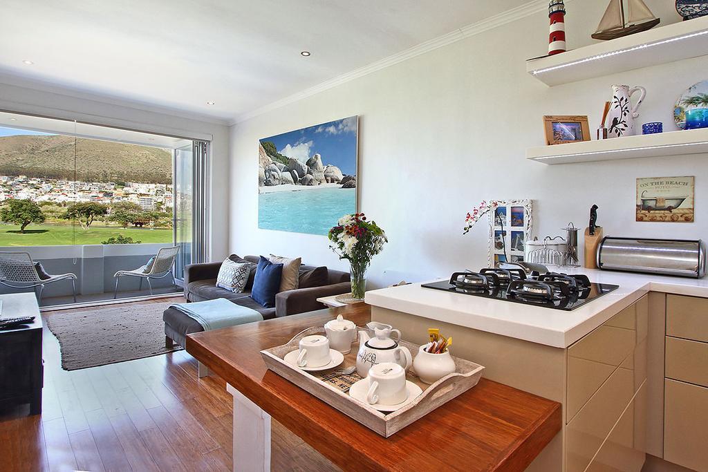 Vredenhof Self Catering Apartment Le Cap Extérieur photo