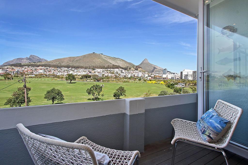 Vredenhof Self Catering Apartment Le Cap Extérieur photo